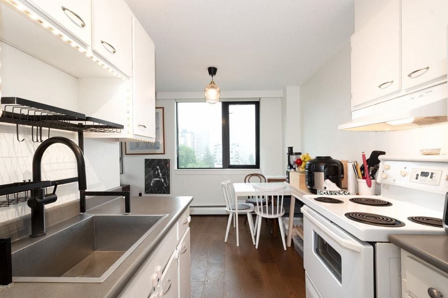 1104 1330 Harwood Street Vancouver, BC - 5