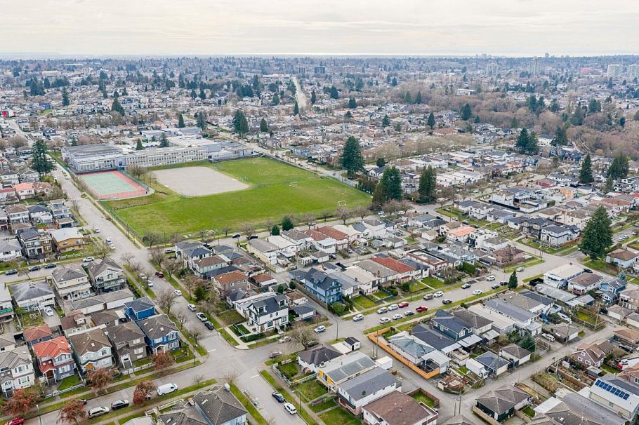 3895 Windermere Street Vancouver, BC - 35