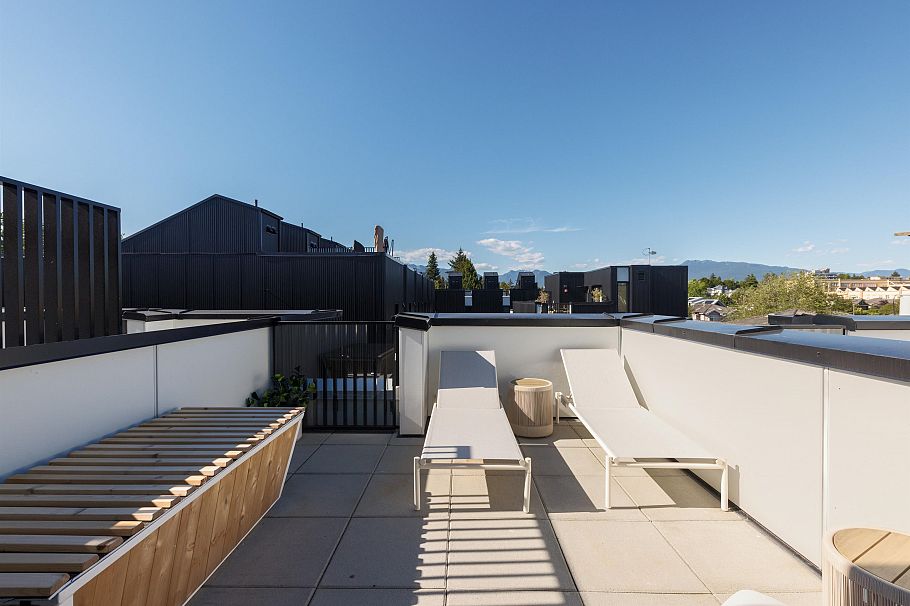 142 2880 Nanaimo Street Vancouver, BC - 34