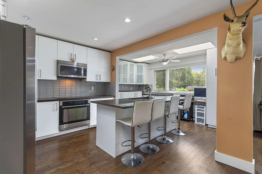 759 Morgan Road North Vancouver, BC - 10