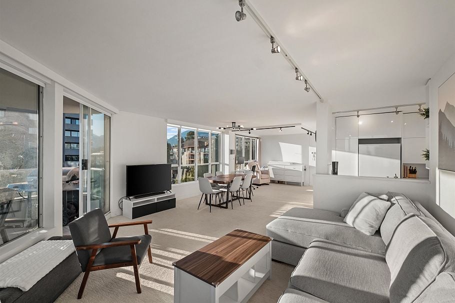 603 408 Lonsdale Avenue North Vancouver, BC - 12