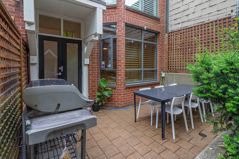 822 W 6th Avenue Vancouver, BC - 22