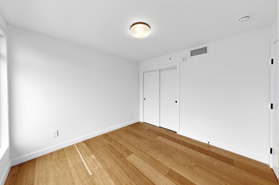 202 6485 Manitoba Street Vancouver, BC - 27