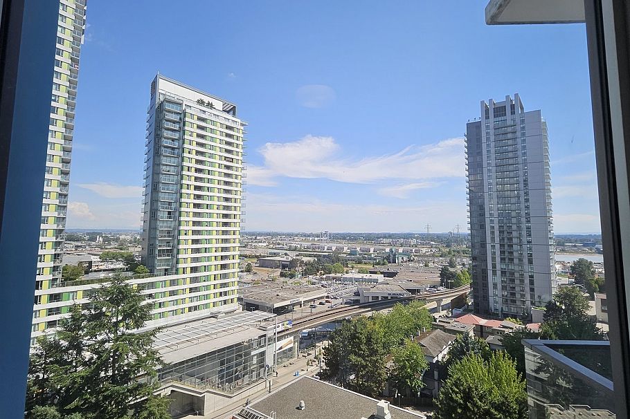 1308 8238 Lord Street West Vancouver, BC - 6