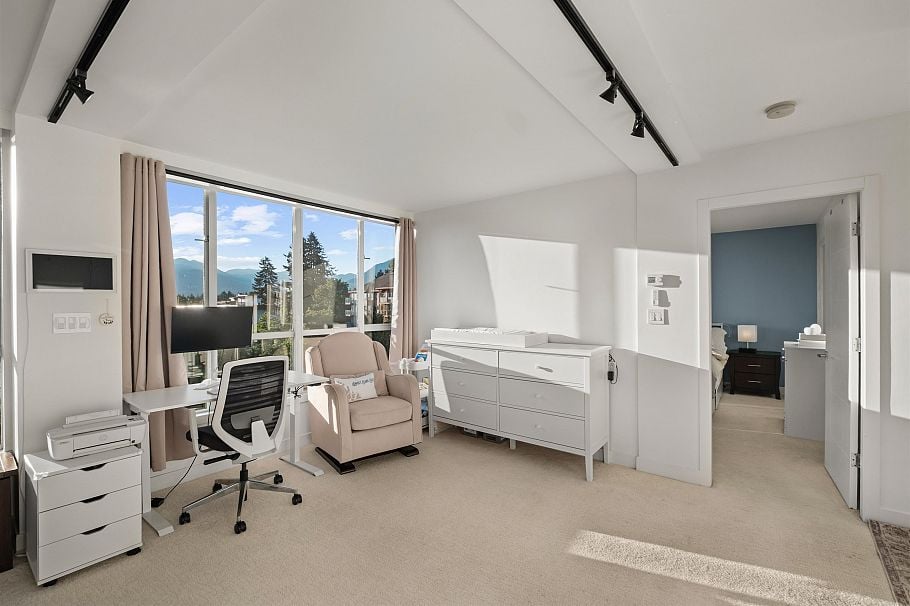 603 408 Lonsdale Avenue North Vancouver, BC - 26