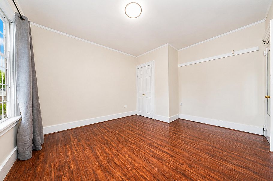 1225 W 26th Avenue Vancouver, BC - 20
