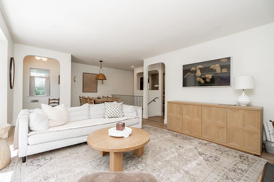 2784 Crescentview Drive North Vancouver, BC - 5