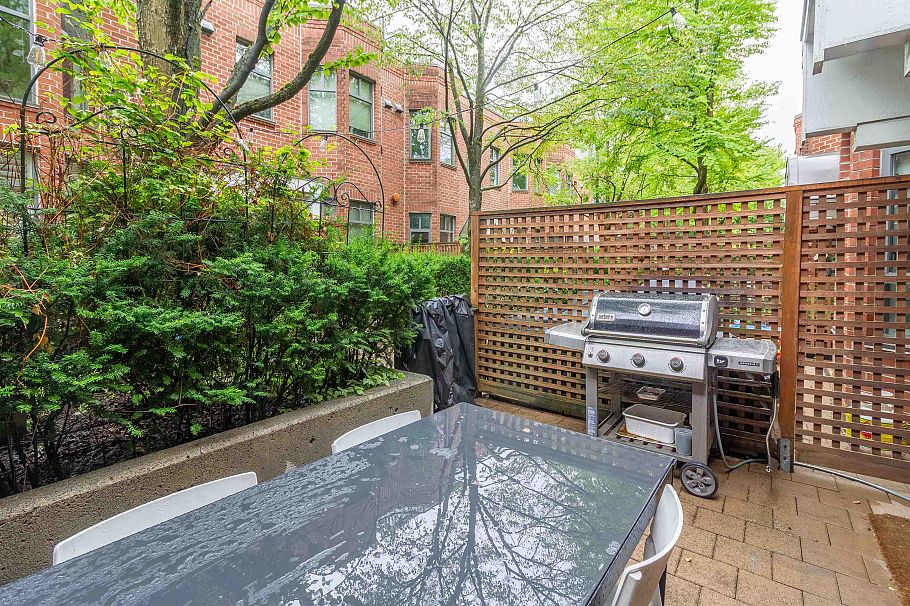 822 W 6th Avenue Vancouver, BC - 24