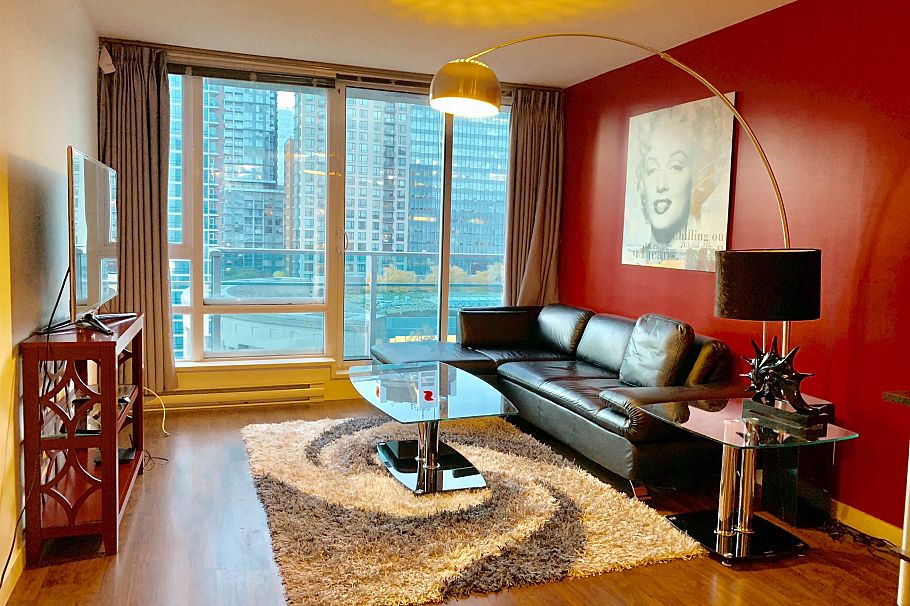 2207 788 Hamilton Street Vancouver, BC - 2