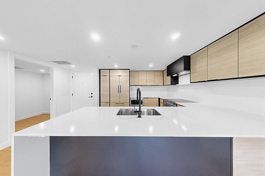 202 6485 Manitoba Street Vancouver, BC - 20