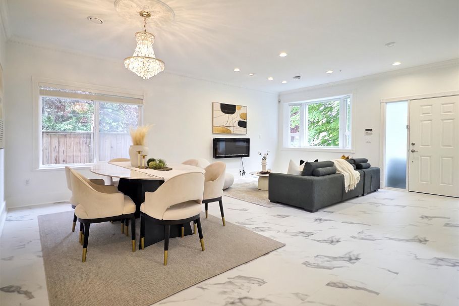 2709 W 37th Avenue Vancouver, BC - 1