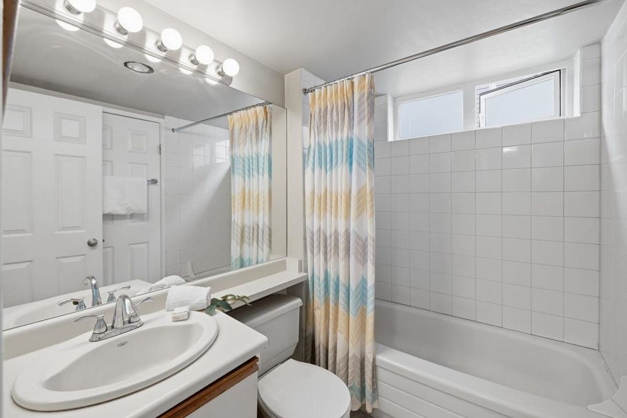 12 1949 W 8th Avenue Vancouver, BC - 21