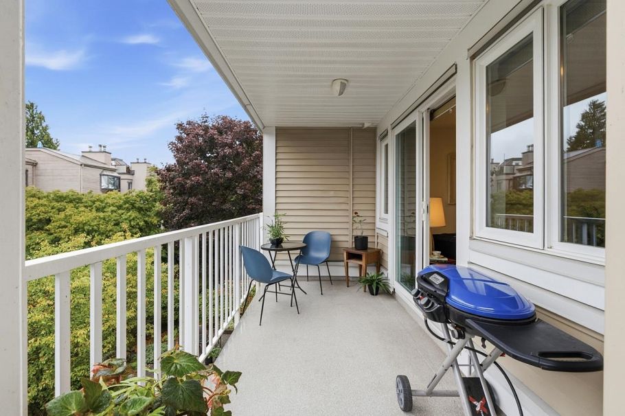12 1949 W 8th Avenue Vancouver, BC - 24