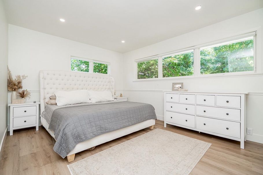 2784 Crescentview Drive North Vancouver, BC - 9
