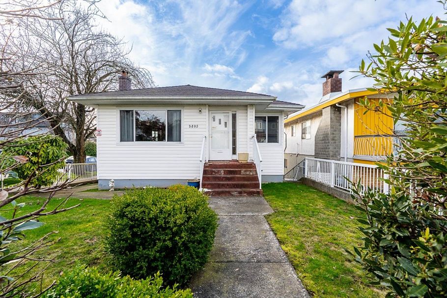 3895 Windermere Street Vancouver, BC - 1