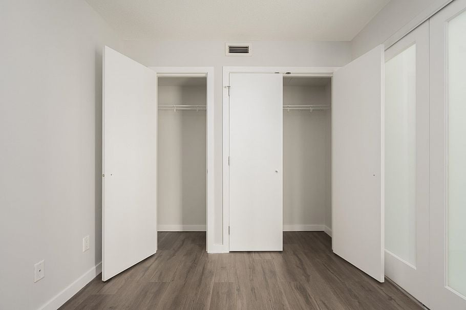 2110 833 Seymour Street Vancouver, BC - 16