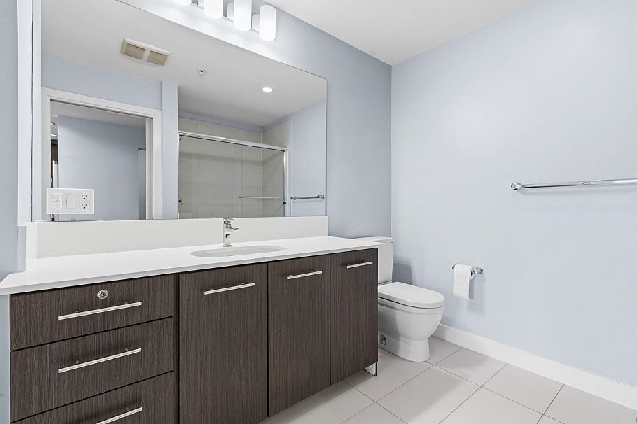511 733 W 3rd Street North Vancouver, BC - 21