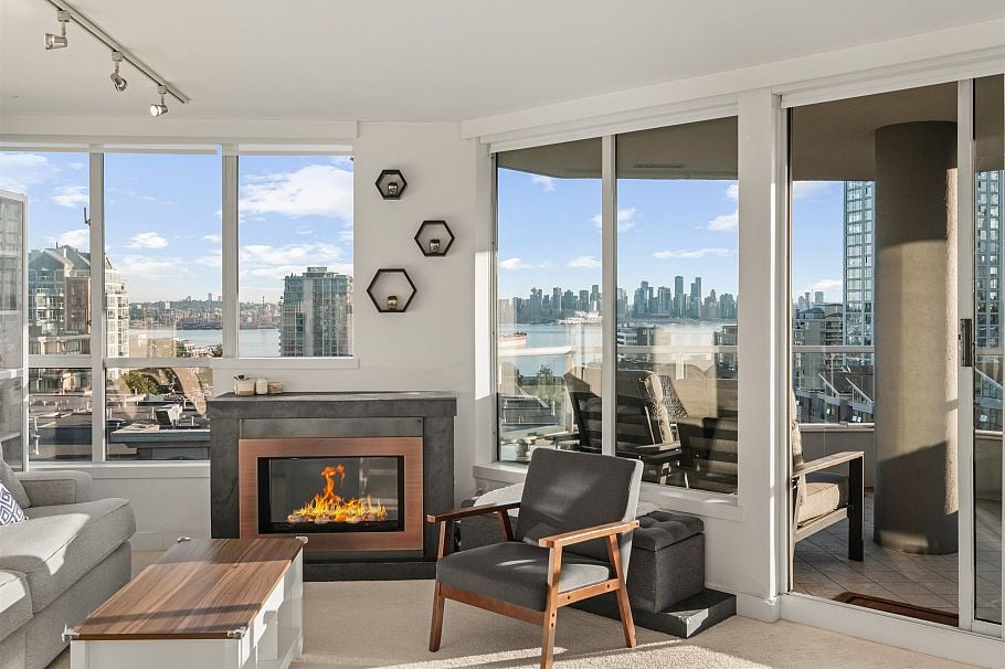 603 408 Lonsdale Avenue North Vancouver, BC - 6