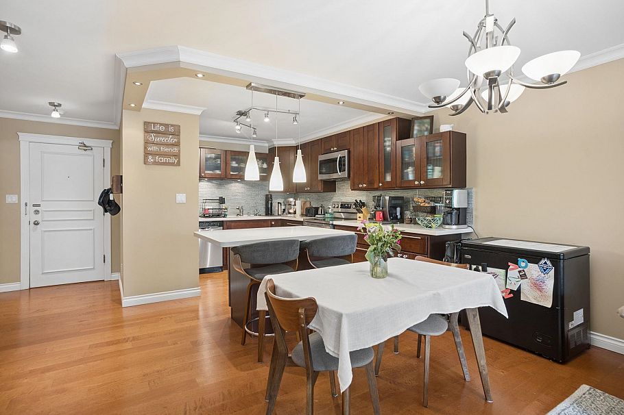 511 518 Moberly Road Vancouver, BC - 6
