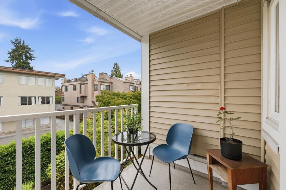 12 1949 W 8th Avenue Vancouver, BC - 23