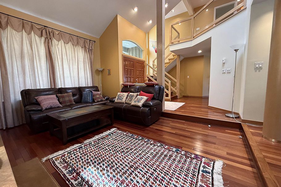 3938 Braemar Place North Vancouver, BC - 6