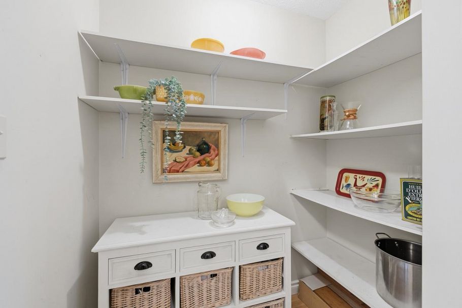 12 1949 W 8th Avenue Vancouver, BC - 16