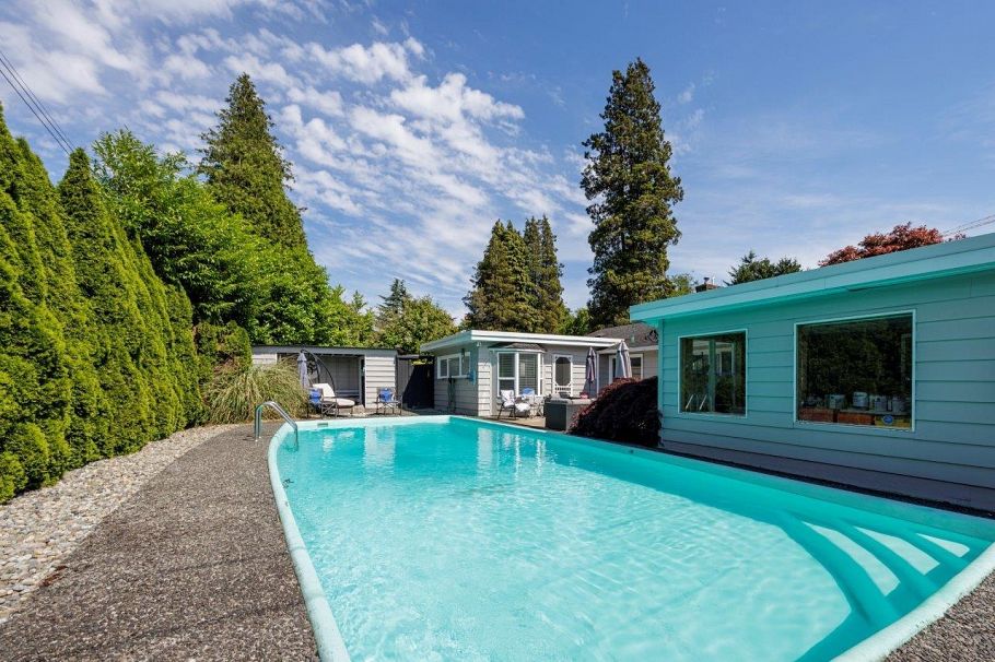 1140 Pinewood Crescent North Vancouver, BC - 12
