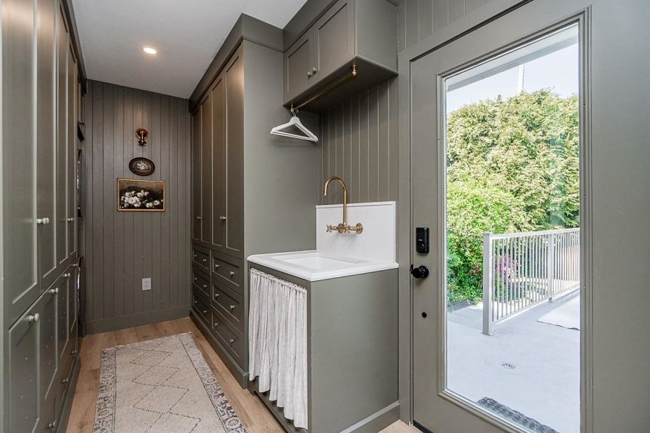 2784 Crescentview Drive North Vancouver, BC - 8