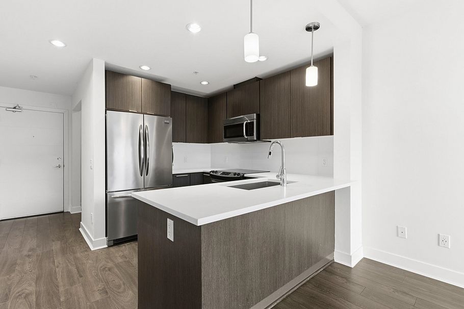 511 733 W 3rd Street North Vancouver, BC - 7