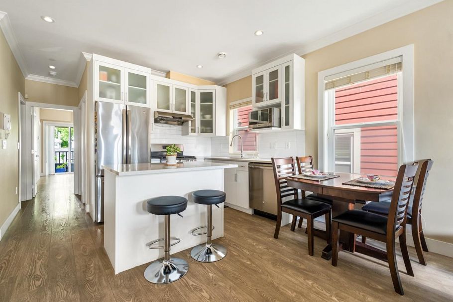 201 4577 Slocan Street Vancouver, BC - 8