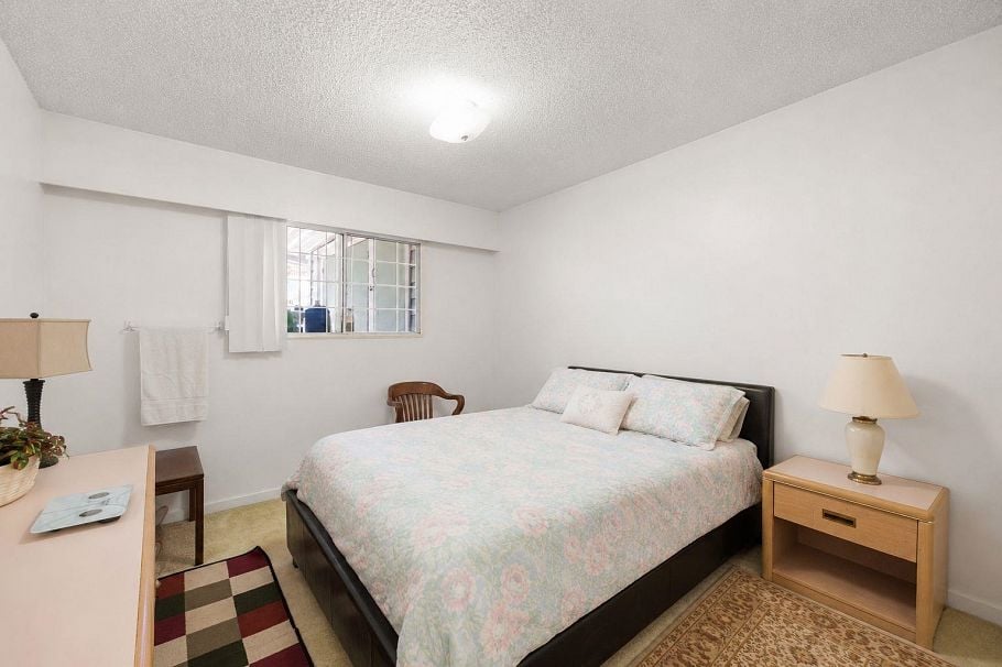 1457 SE Marine Drive Vancouver, BC - 3