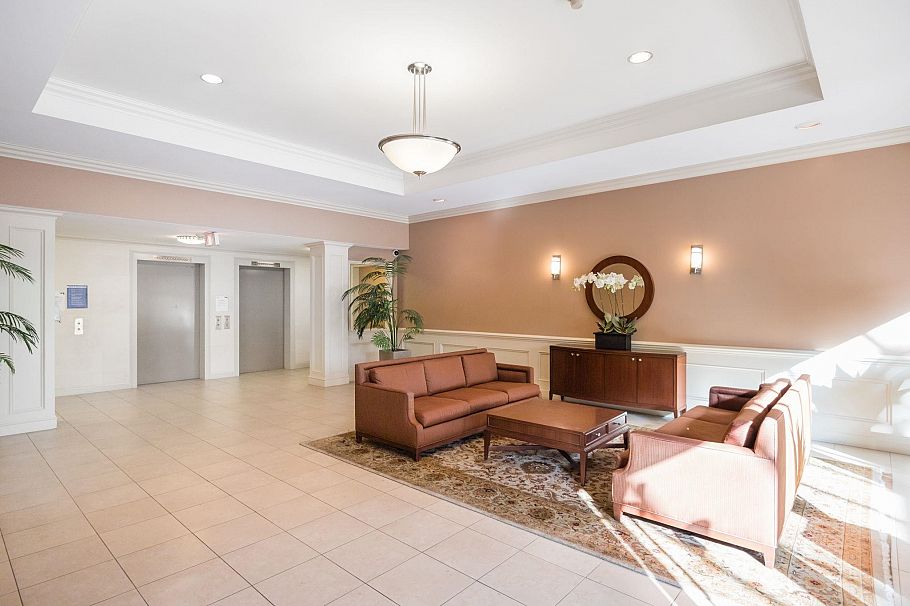 511 518 Moberly Road Vancouver, BC - 16