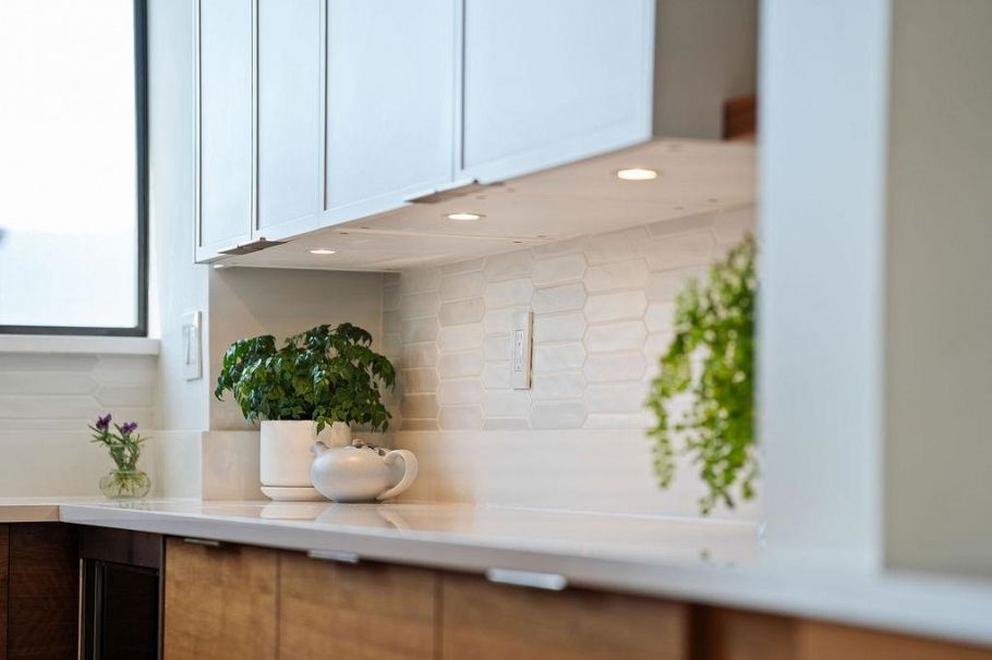 701 140 E Keith Road North Vancouver, BC - 23