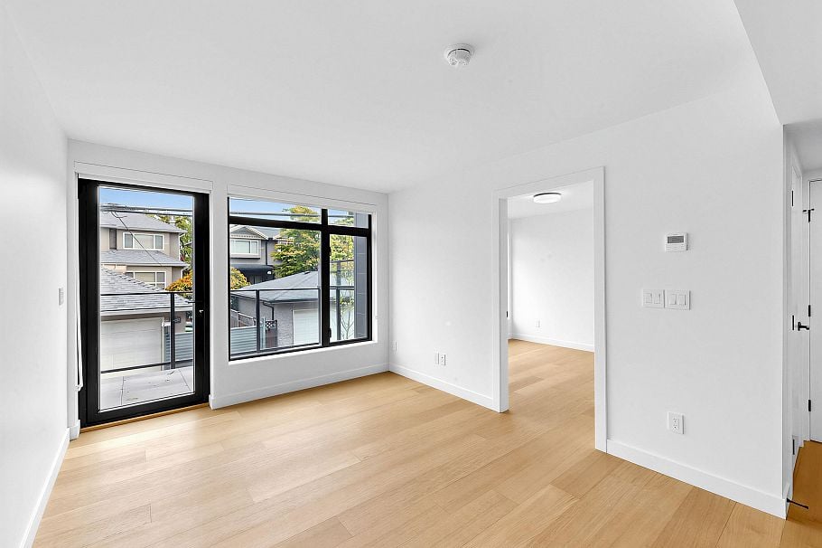 202 6485 Manitoba Street Vancouver, BC - 14
