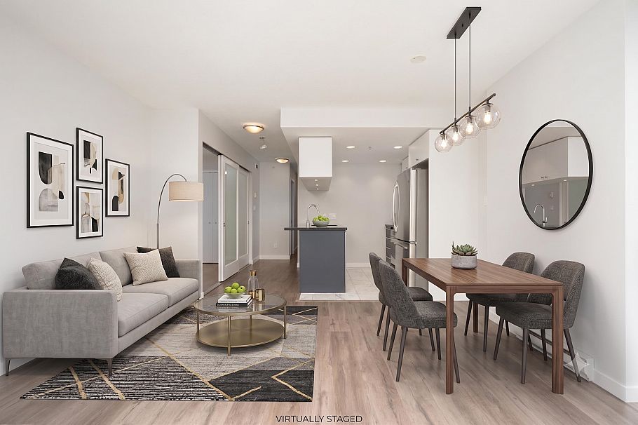 2110 833 Seymour Street Vancouver, BC - 1