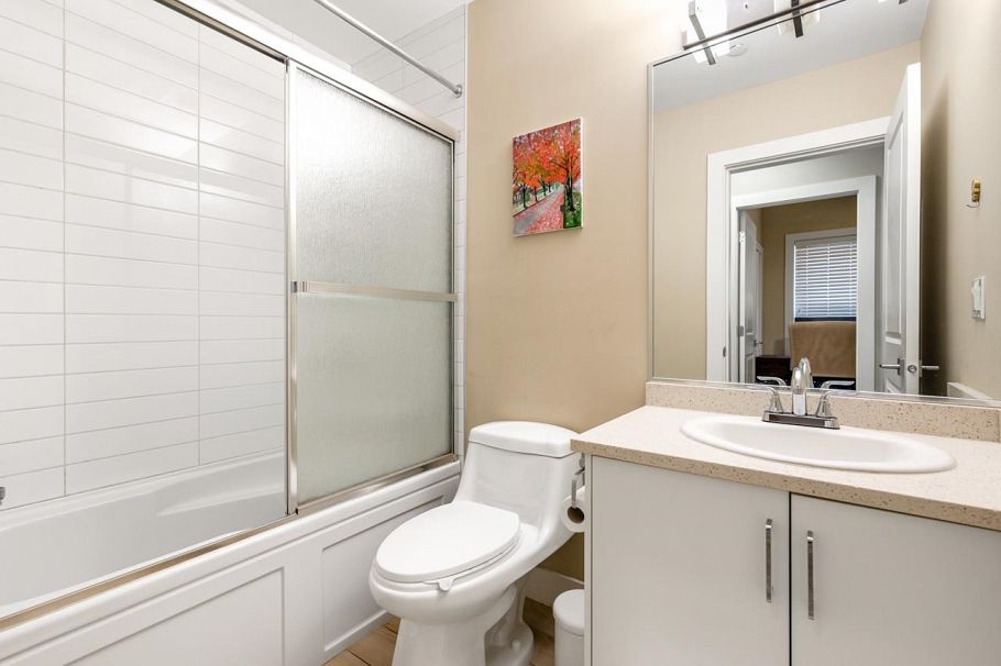 201 4577 Slocan Street Vancouver, BC - 12