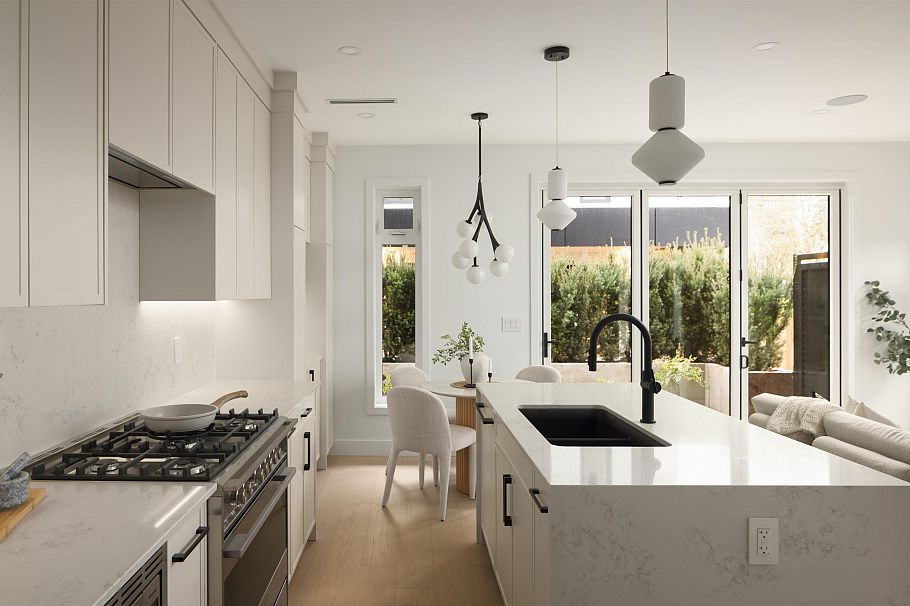 4 419 W 23rd Avenue Vancouver, BC - 6