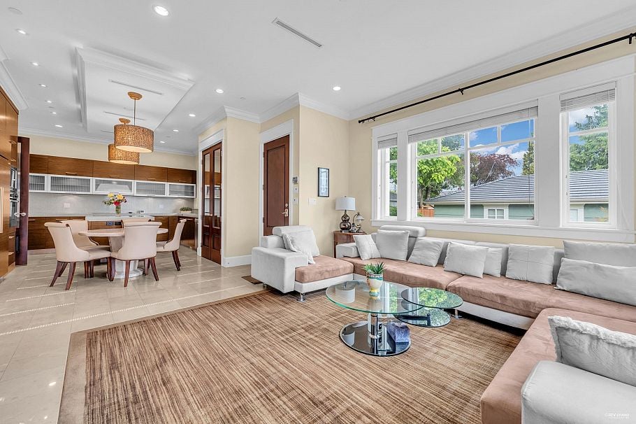 6562 Fremlin Street Vancouver, BC - 12