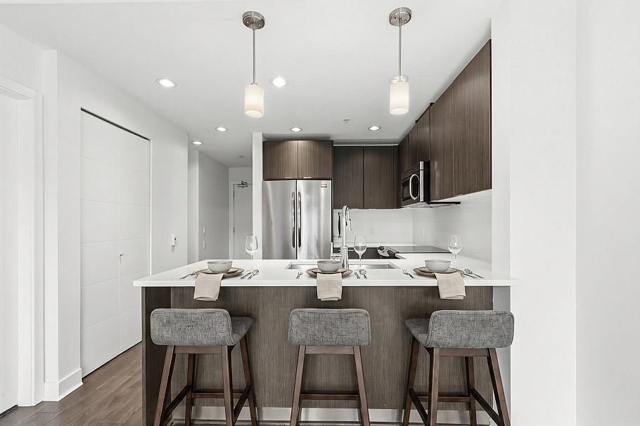 511 733 W 3rd Street North Vancouver, BC - 8