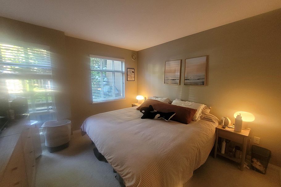3068 W 4th Avenue Vancouver, BC - 11
