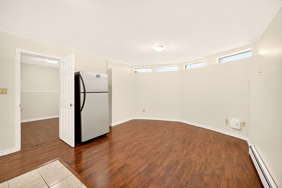 7275 Victoria Drive Vancouver, BC - 16