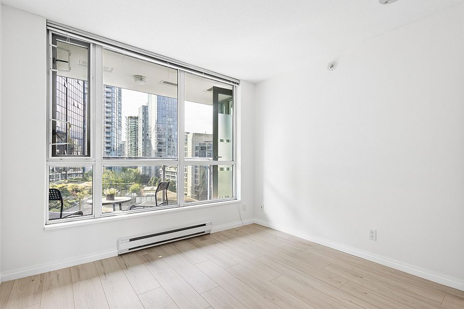 903 1328 W Pender Street Vancouver, BC - 15