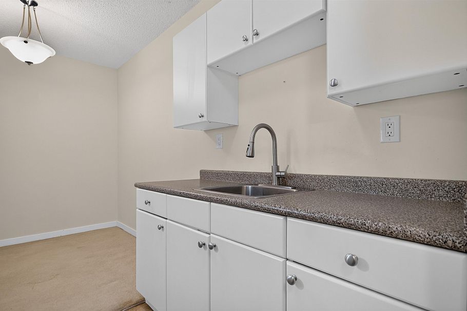 118 1655 Nelson Street Vancouver, BC - 19
