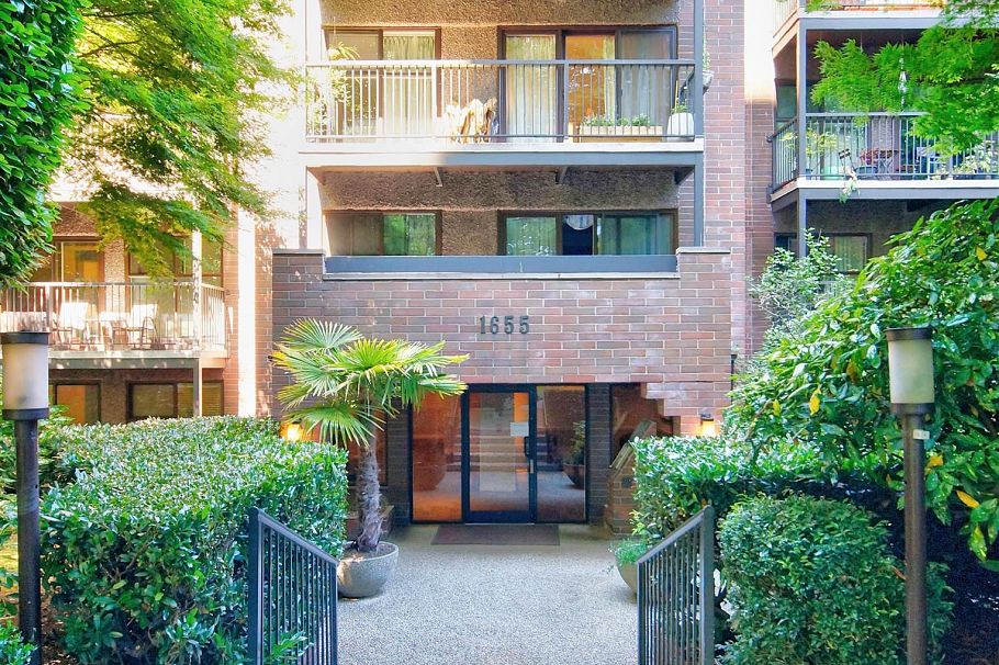 118 1655 Nelson Street Vancouver, BC - 1