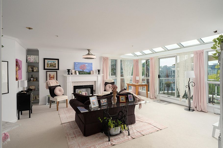 405 1502 Island Park Walk Vancouver, BC - 5