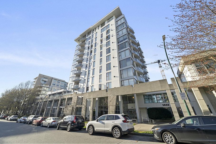 303 1633 W 8th Avenue Vancouver, BC - 22