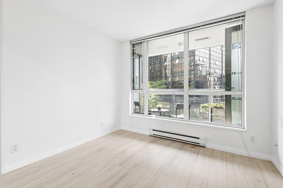 903 1328 W Pender Street Vancouver, BC - 14