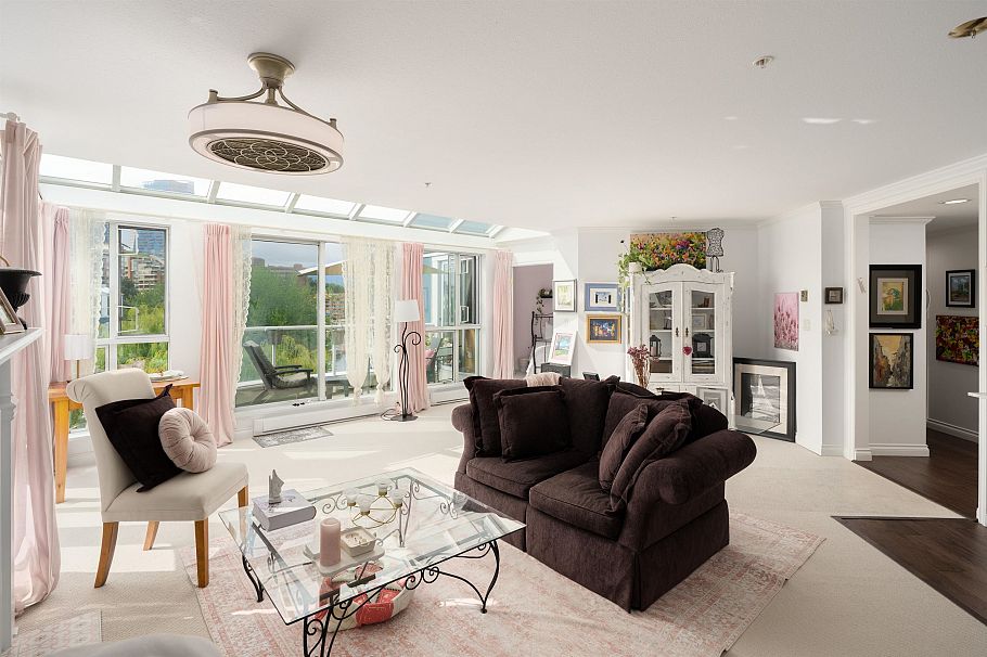 405 1502 Island Park Walk Vancouver, BC - 10