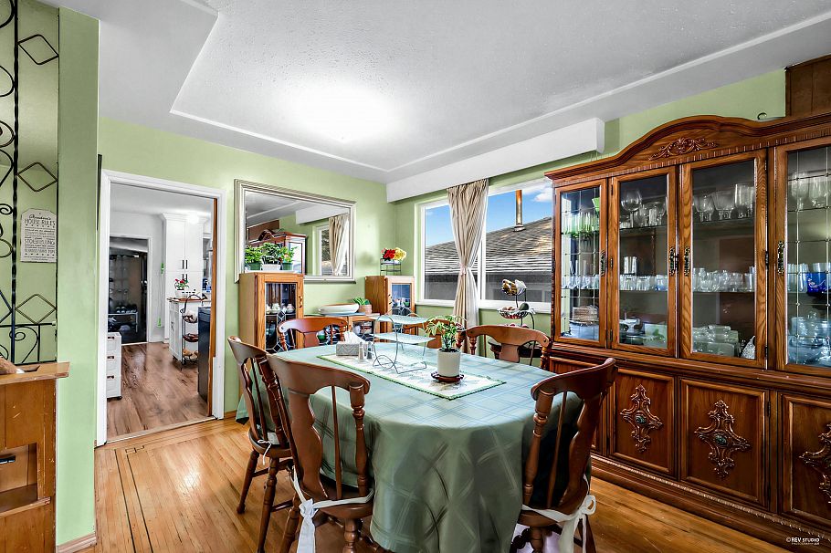 3091 Renfrew Street Vancouver, BC - 4