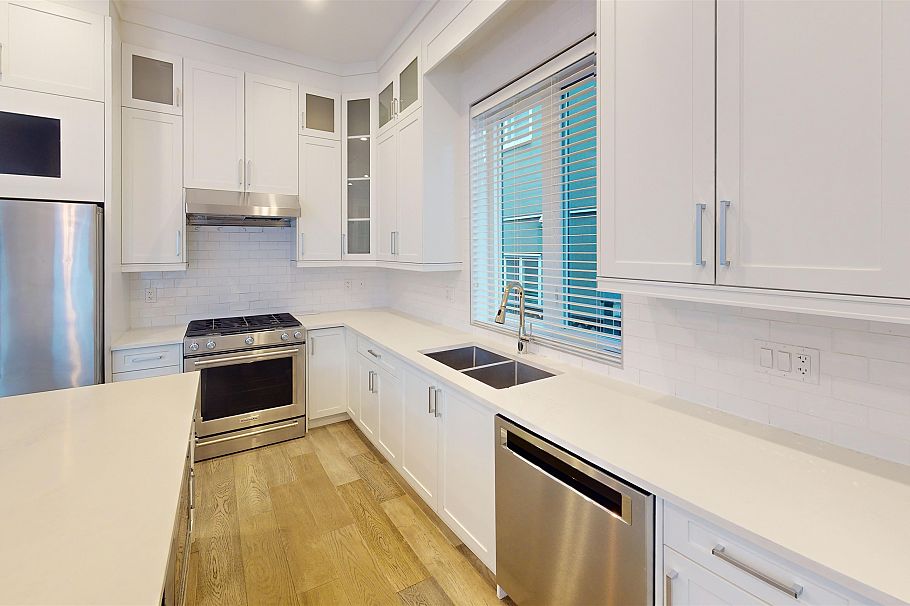 3345 Parker Street Vancouver, BC - 6
